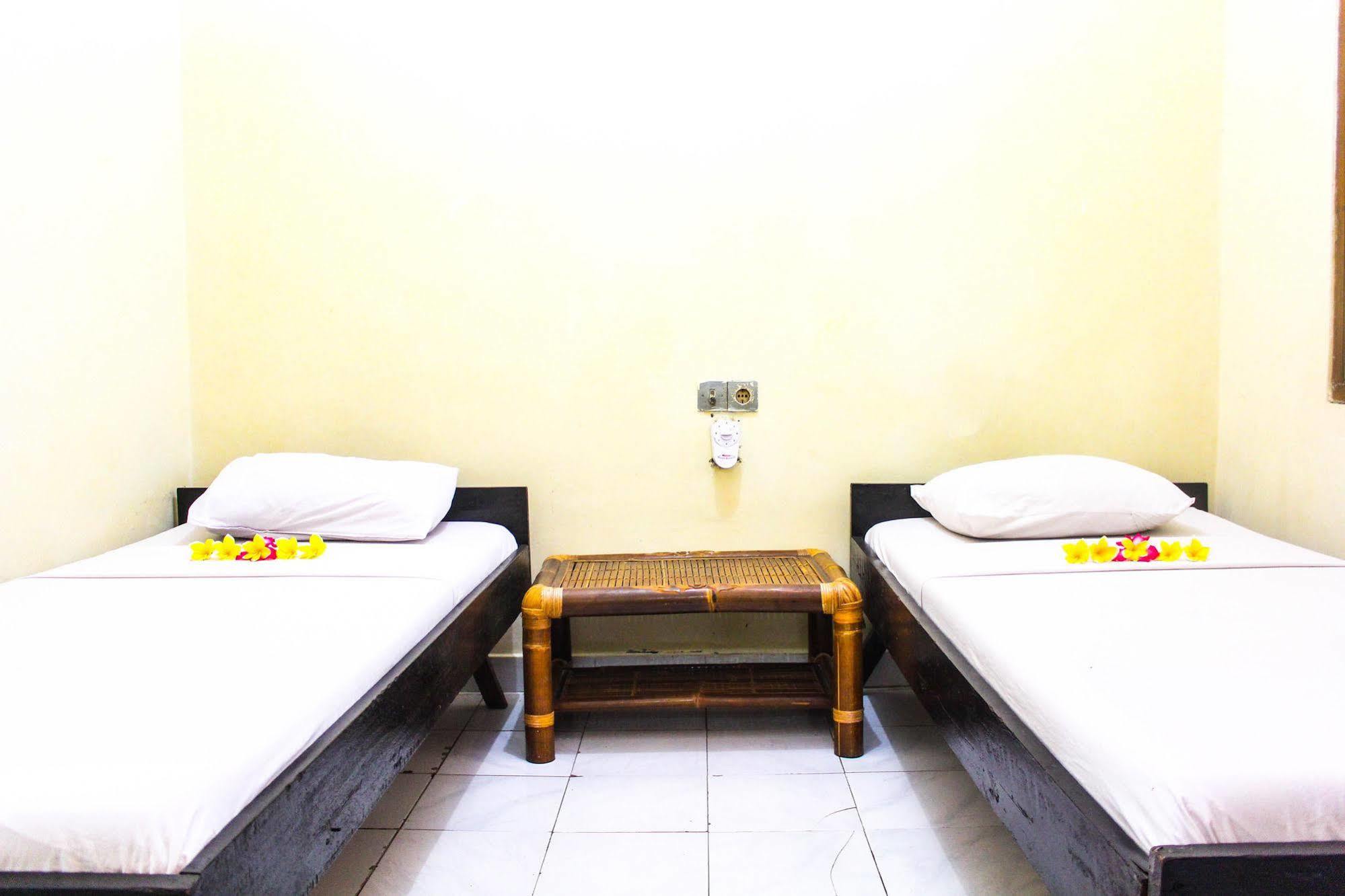 Bali Manik Beach Inn Kuta Lombok Eksteriør bilde