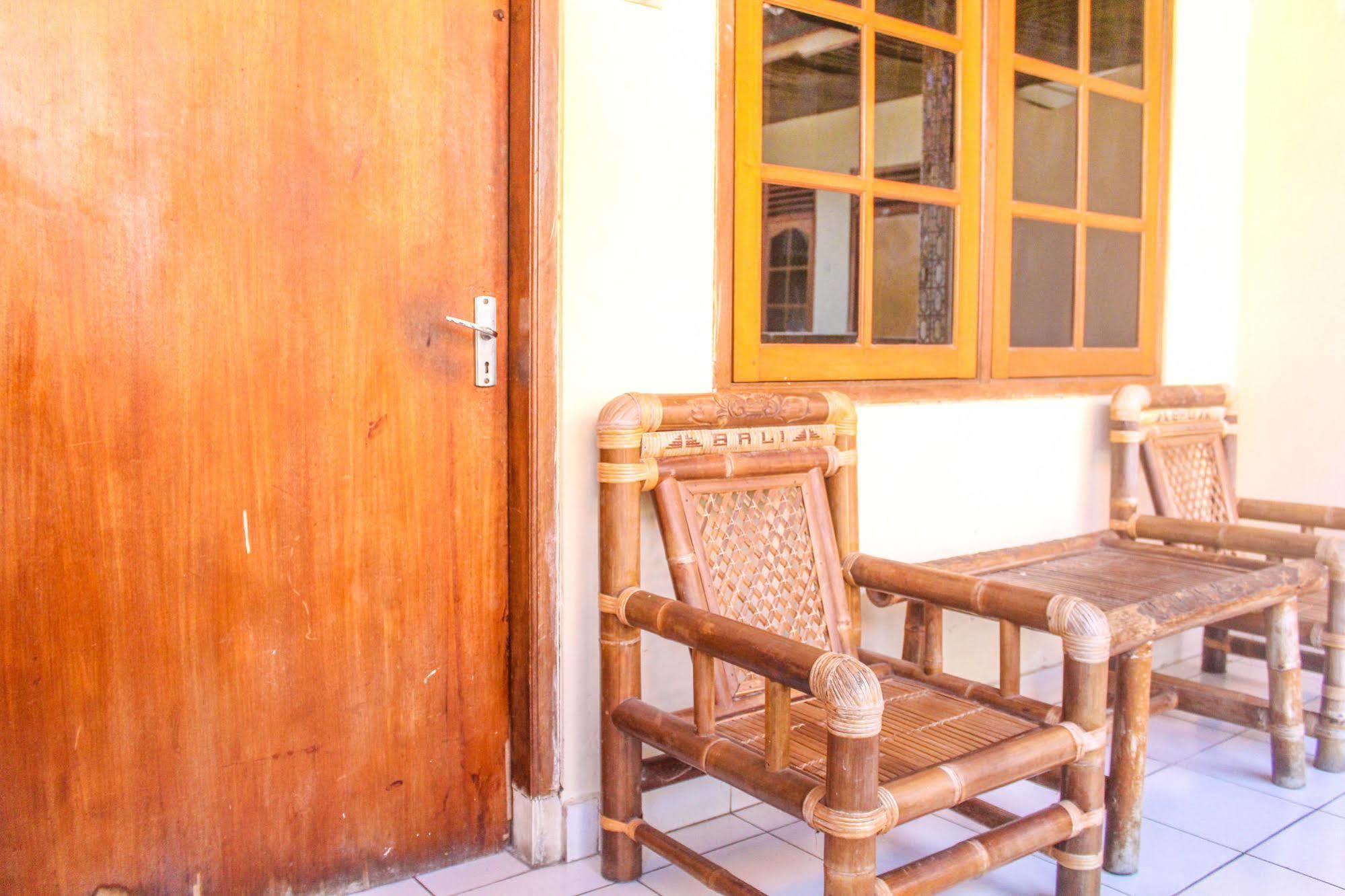 Bali Manik Beach Inn Kuta Lombok Eksteriør bilde